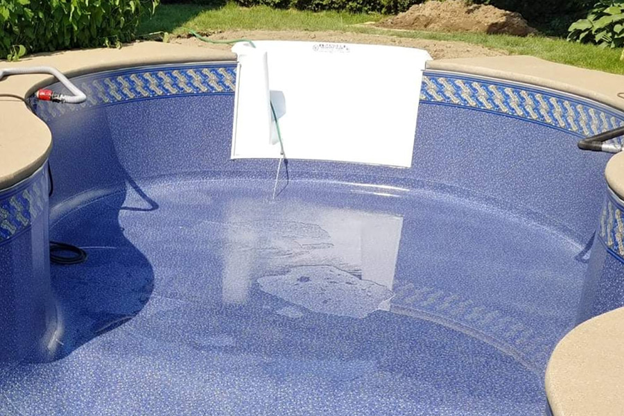 Marche de piscine Beauport